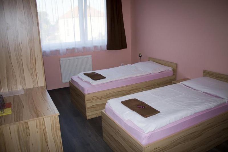 Penzion Na Rozku Sliac Bilik gambar